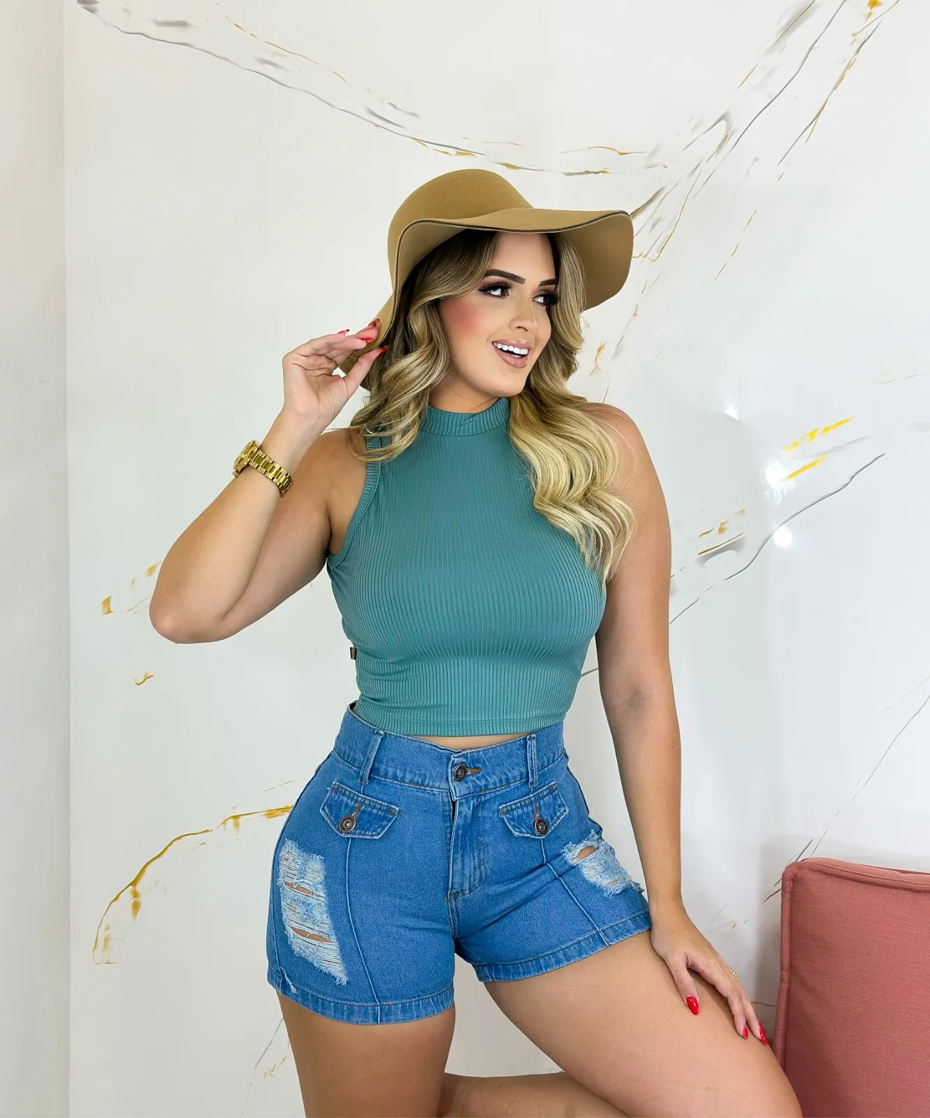 Blusinha Gola Alta Verde